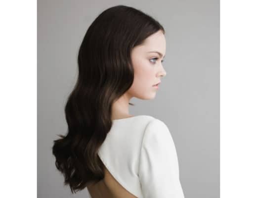 How To Create A Classic Hollywood Waves Hair Style