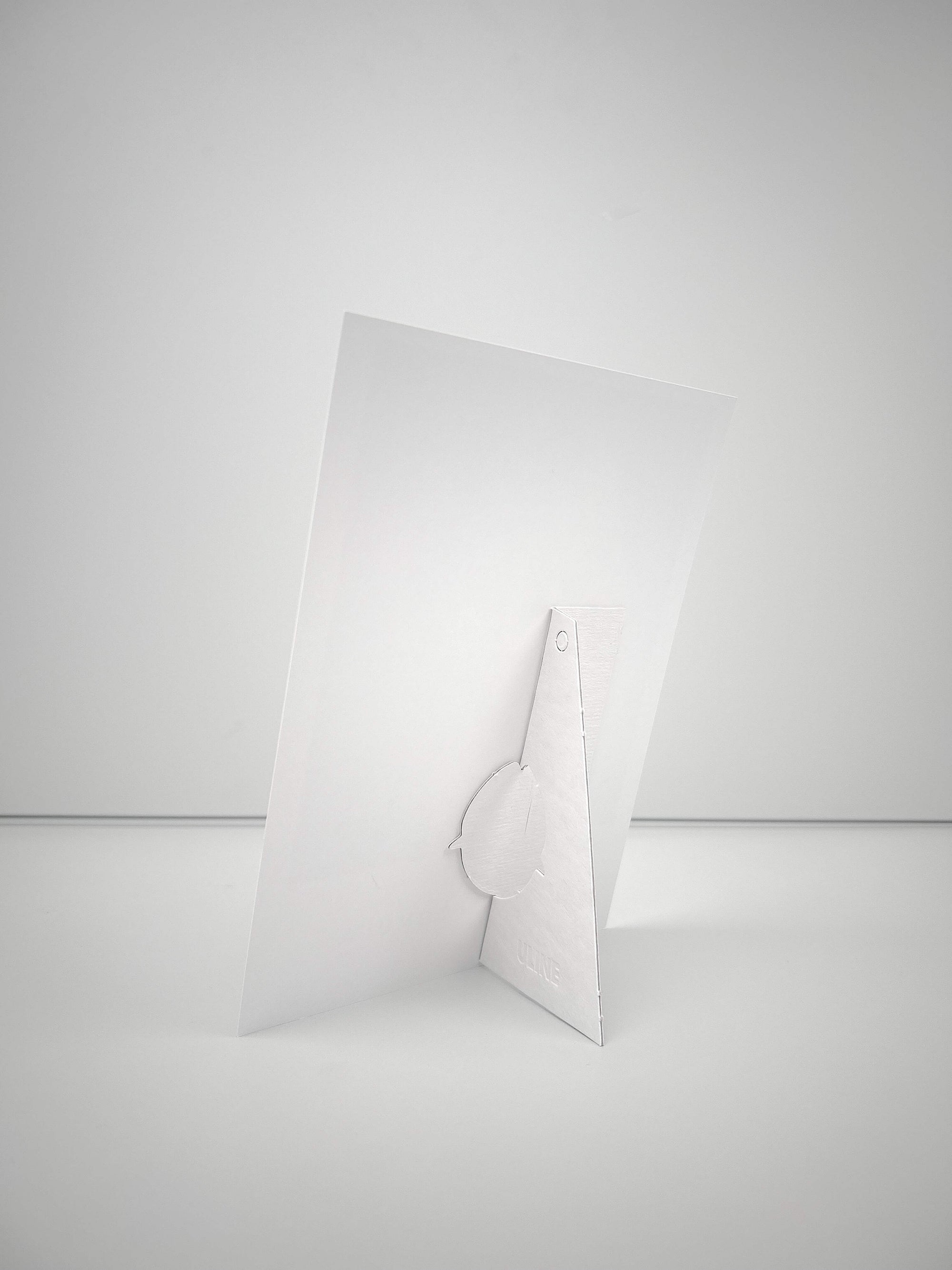 easel card back