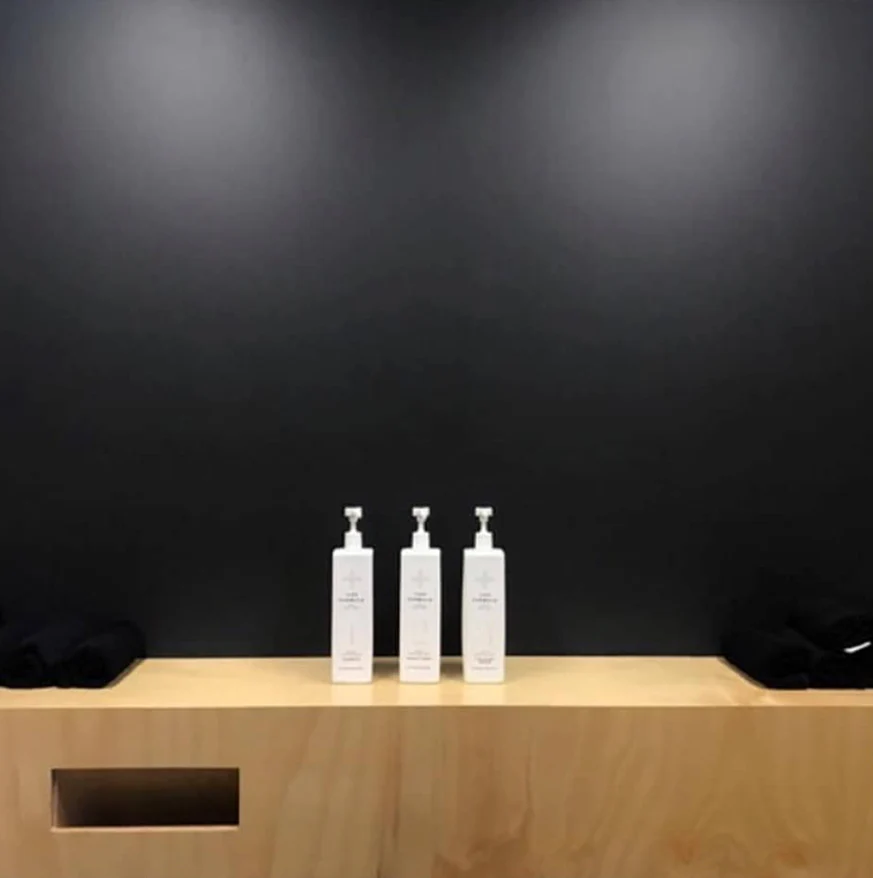 Counter Display with 3x Shampoo 1000ml