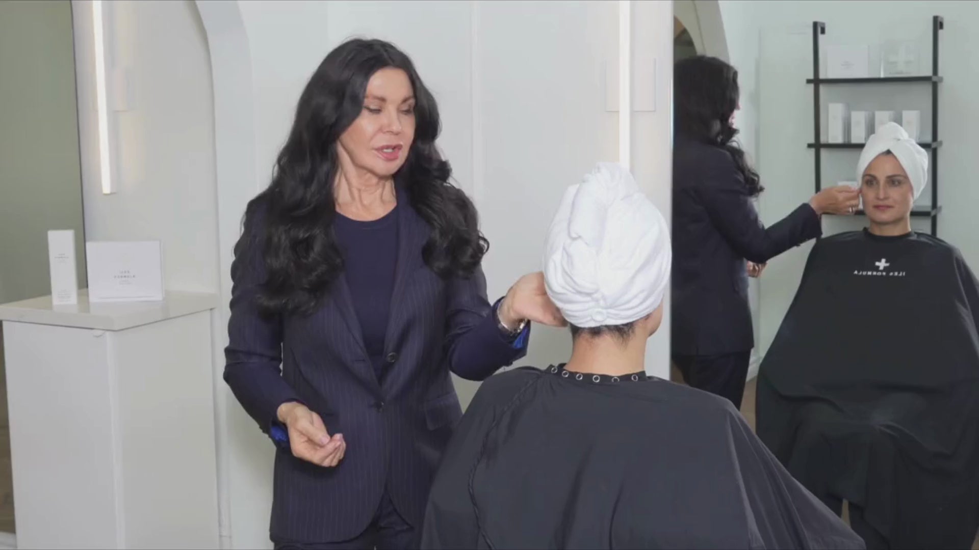 instructional video on how to use the turban towel 