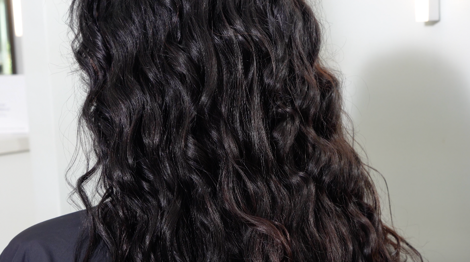 Iles Formula Salon Masterclass - Curl Revive